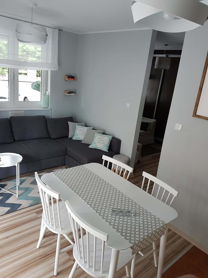 Apartament Grzes シクラルスカ・ポレンバ エクステリア 写真