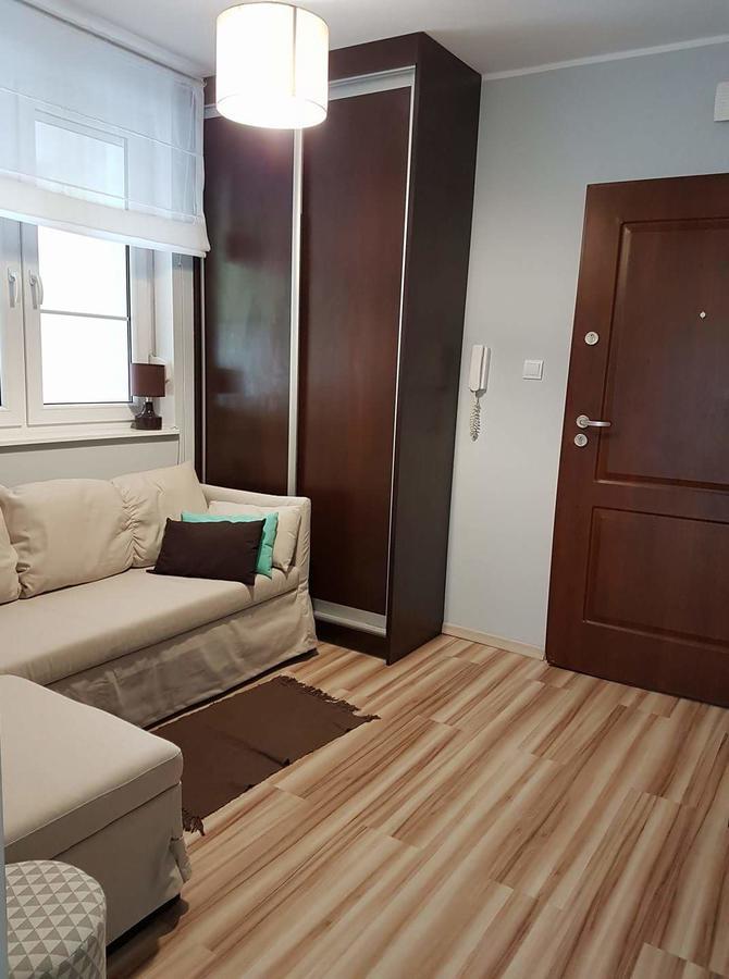 Apartament Grzes シクラルスカ・ポレンバ エクステリア 写真